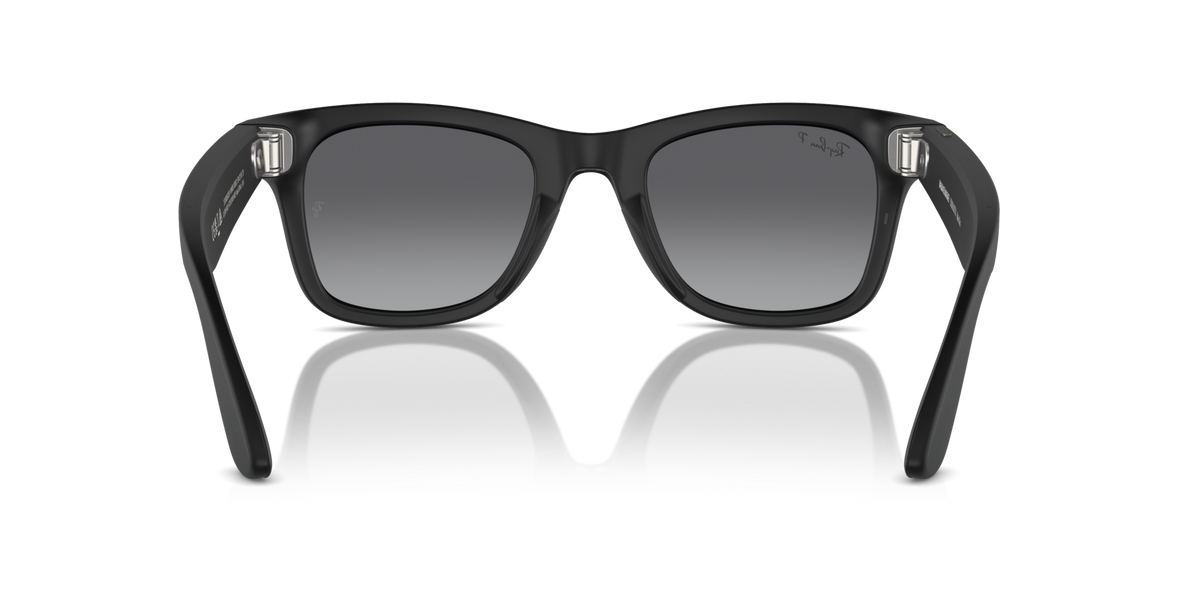 Ray-Ban Meta AI RW4006 (Wayfarer) Polarized Sunglass Matte Black Large