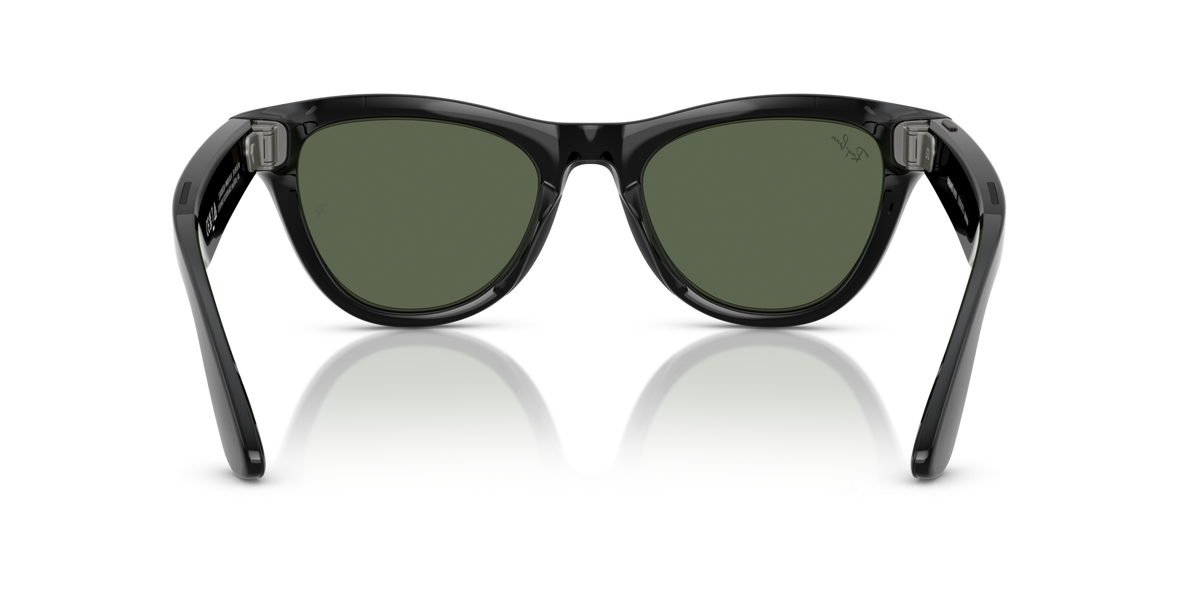 Ray-Ban Meta AI Skyler Cat Eye Smart Eyewear Sunglass Shiny Black RW4010 Green G15